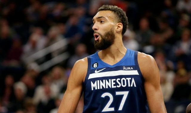 世俱杯买球-命中生涯首记三分！戈贝尔新赛季或转型空间型内线